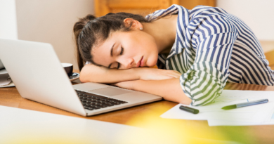 ¿Cómo prevenir el sueño después de comer?