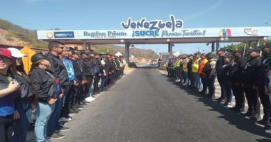 Operativo de seguridad garantiza retorno seguro de temporadistas en Semana Santa