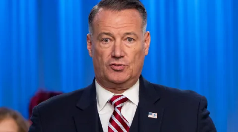 Todd Lyons