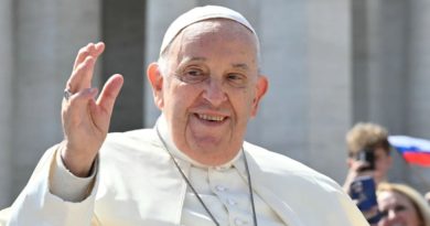 Partió el papa Francisco "a la Casa del Padre"
