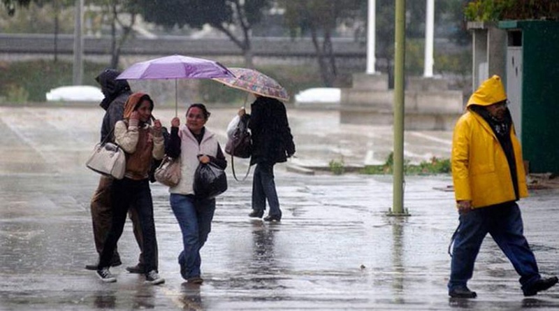 Este martes se estiman chubascos con descargas eléctricas en siete estados del país