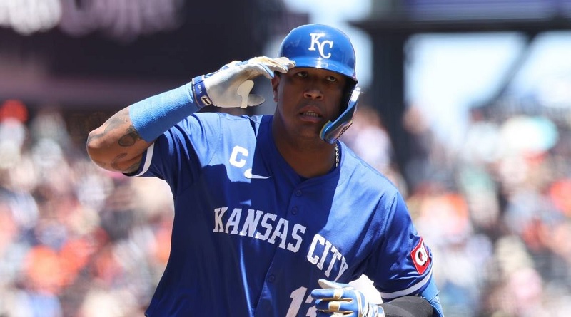Salvador Pérez supera a Jorge Posada en lista histórica de cuadrangulares