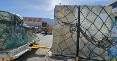 Arriban 700 mil dosis de vacunas de BCG al Aeropuerto Internacional Simón Bolívar
