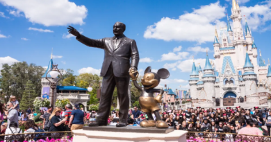 Disney suspende a 45 trabajadores venezolanos tras fallo judicial sobre el TPS