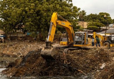 Protección Civil ejecuta acciones preventivas en principales cañadas de Maracaibo