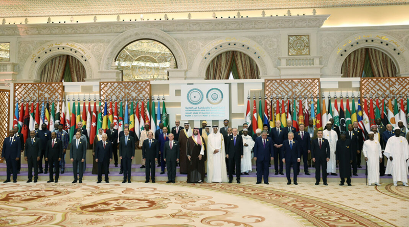 Presidente Putin convoca a líderes de Oriente Medio la primera cumbre ruso-árabe