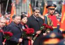 Mandatarios rinden tributo al Soldado Desconocido en el Kremlin