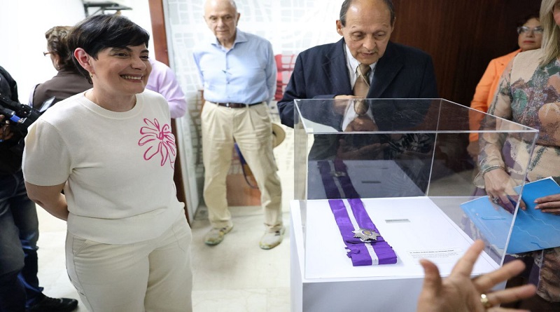 inauguran-exposicion-dr-humberto-fernandez-moran-ucv