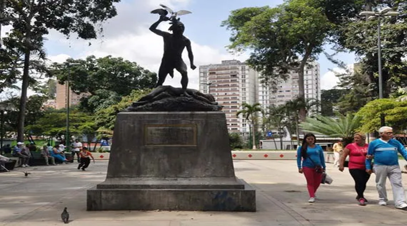 Reinaugurada plaza Guaicaipuro de Los Teques