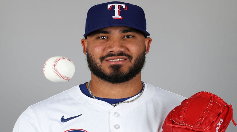 Venezolano Luis Curvelo fue llamado a Grandes Ligas por Rangers de Texas