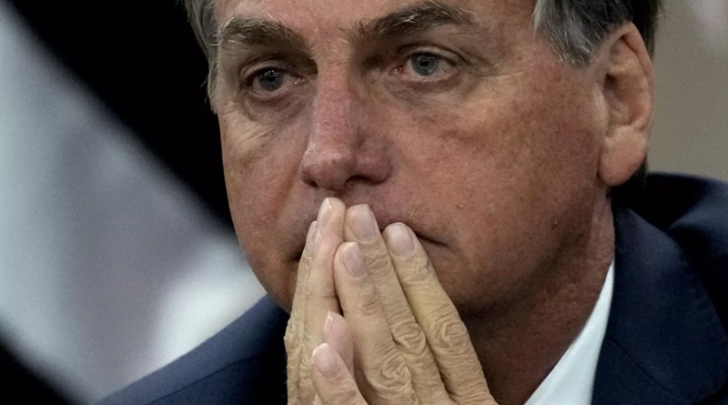 Policía de Brasil abre otra causa contra Bolsonaro