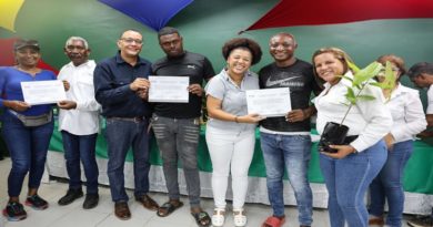 de 25 mil plantas de cacao que irán a sus zonas y parcelas productivas.