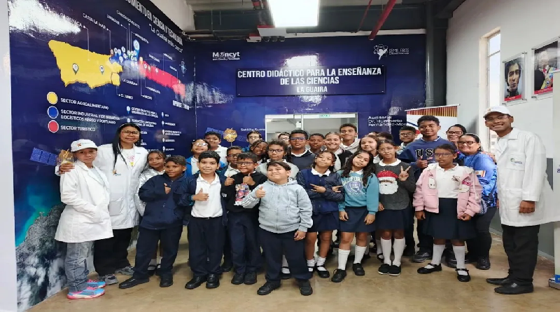 Estudiantes de La Guaira aprenden sobre dinámicas en el mundo de la ciencia