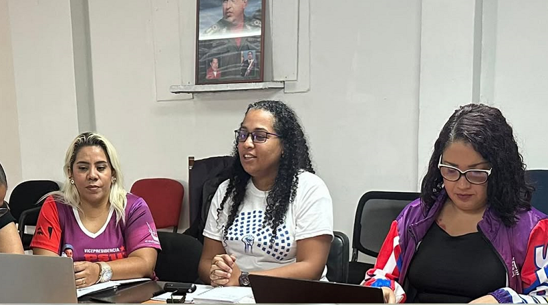 Mujeres del PSUV acuerdan incrementar participación en elecciones del 27-Jul