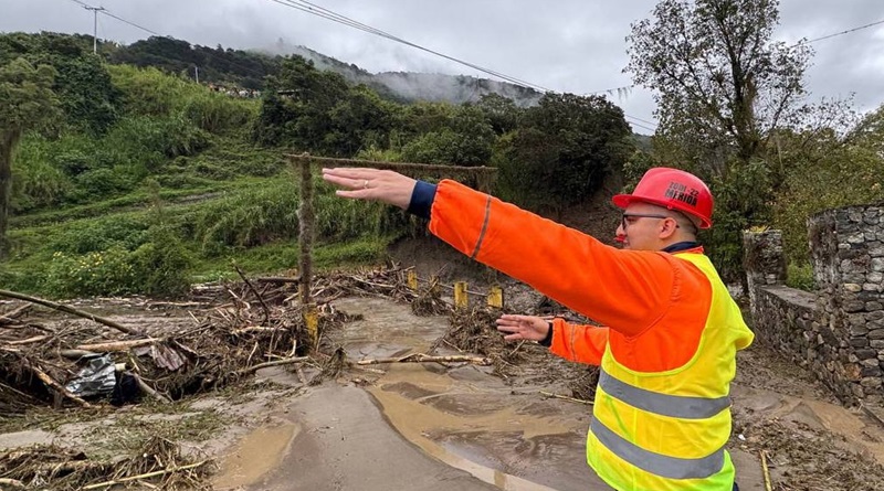 Equipos de trabajo despliegan atención inmediata tras emergencia por lluvias en Mérida