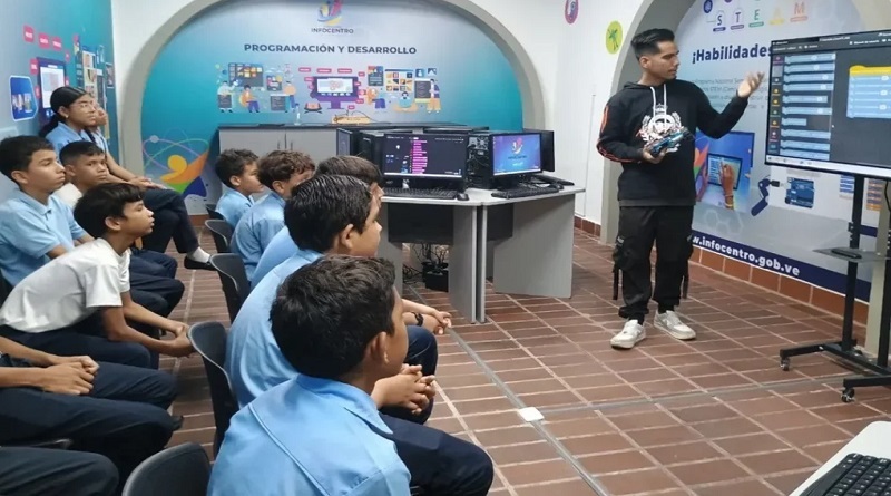 Estudiantes exploran el Centro para la Enseñanza de las Ciencias en Anzoátegui