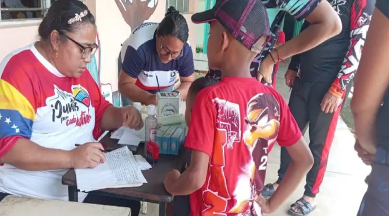 Programa Salud Va a la Escuela desplegada en Barinas tras afectación por lluvias