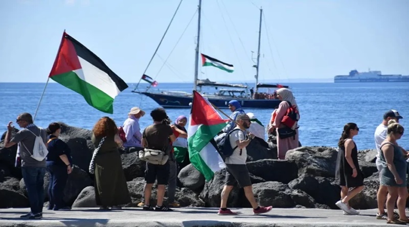 Activistas de flotilla de la Libertad encarcelados por Israel inician huelga de hambre