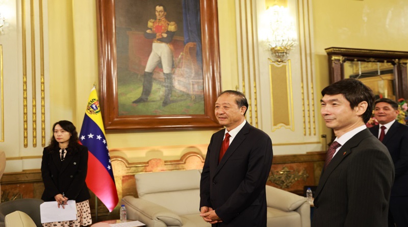 Presidente Maduro recibe a delegación de alto nivel del Partido Comunista de China