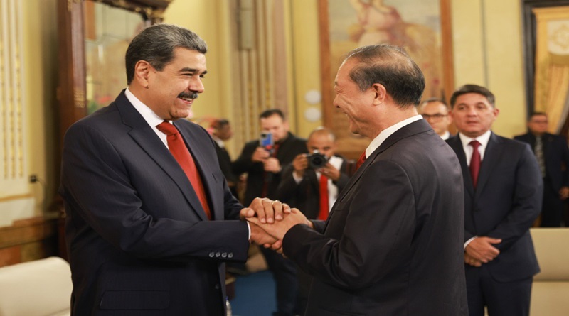 Presidente Maduro recibe a delegación de alto nivel del Partido Comunista de China