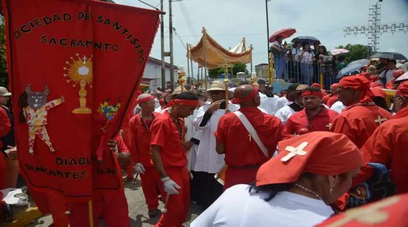 Diablos Danzantes de Yare celebraron 276 años con llamado a la paz mundial