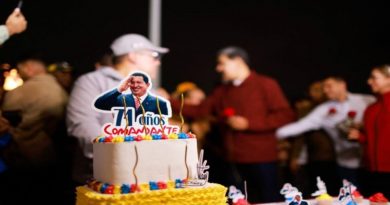 Hoy se conmemoran los 71 años del natalicio del Comandante Chávez