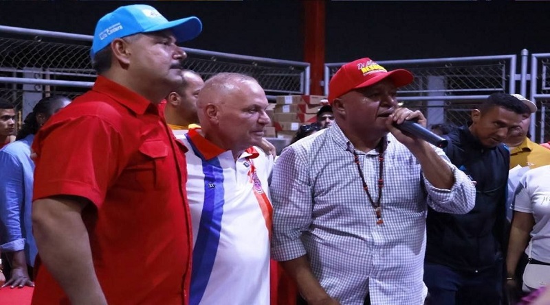 entregan-equipos-tecnologicos-sistemas-gobierno-comunal-maracaibo