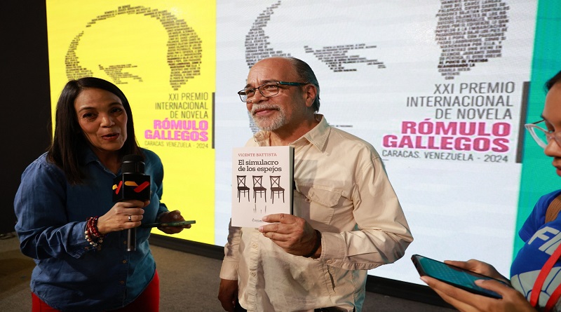 novela-simulacro-espejos-gana-premio-romulo-gallegos-