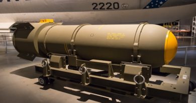 Türkiye presenta bomba aérea no nuclear más potente de su historia