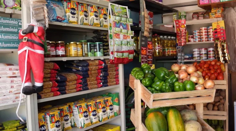 Emprendedoras del municipio Sucre reciben financiamiento para sus bodegas comunales