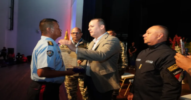 Acto de condecoración dignifica trabajo de funcionarios policiales en Yaracuy