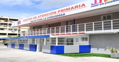 Centro de Atención Primaria Carlos Raúl Villanueva "de paquete" estrena parroquia Coche