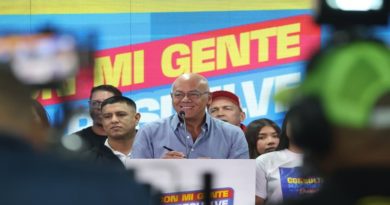Jorge Rodríguez: “Alguien” de EE.UU. regañó a Bukele por retrasar el canje de los secuestrados
