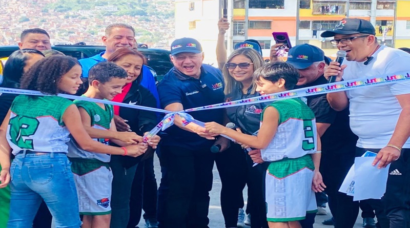 Juntos Todo Es Posible inauguró parque, canchas y espacios comunales en el 23 de Enero