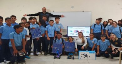 Jóvenes de Bolívar refuerzan conocimientos en taller de robótica