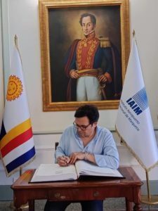 Ministro y gran comitiva cultural de Egipto arriban a Venezuela para la Filven 2025