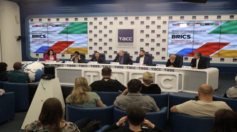 Moscú presenta nuevo Premio Literario Internacional Brics