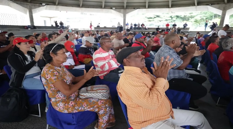 Comités Simón Bolívar en Consejos Comunales trabajarán en defensa de migrantes