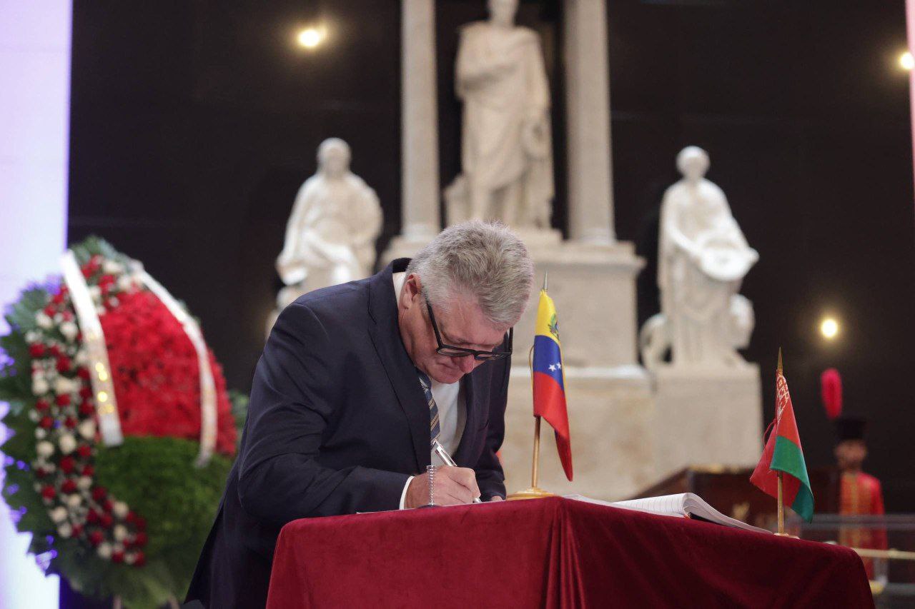 Belarús y Venezuela reafirman paz y autodeterminación de los pueblos