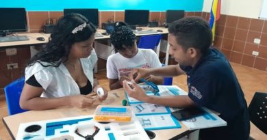 Docentes de Yaracuy se capacitan en robótica educativa