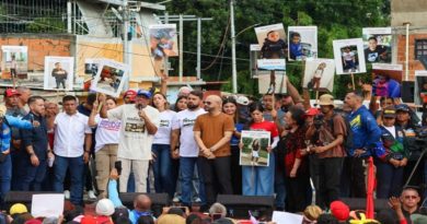Jorge Rodríguez: Jóvenes venezolanos no se doblegaron ante nazi Bukele