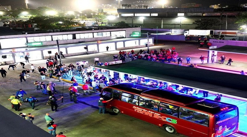 Inauguran terminal de paso rápido “Ruta – 421” en Plaza Venezuela