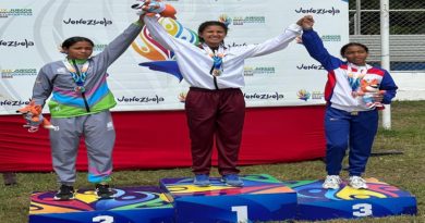 carabobo-record-lanzamiento-jabalina-juegos-deportivos-estudiantiles-
