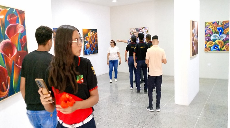 Alberto Colantuoni ilumina la Casa de la Cultura de Maracay con "Buscando la Luz"