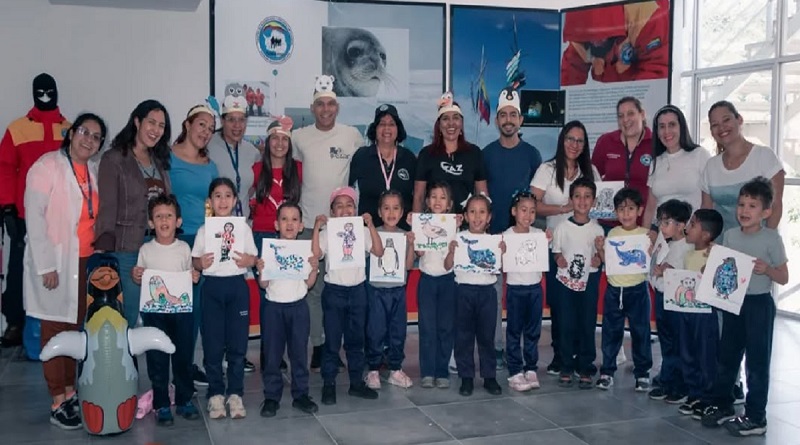 Ruta Oceánica y Antártica: Un viaje lúdico a la ciencia y el continente blanco