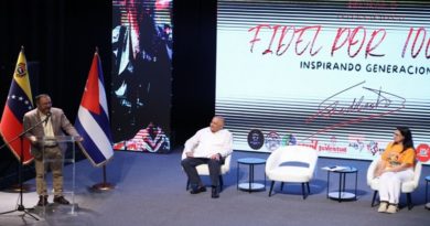 Inauguran Seminario Internacional "Fidel por 100PRE" en Caracas