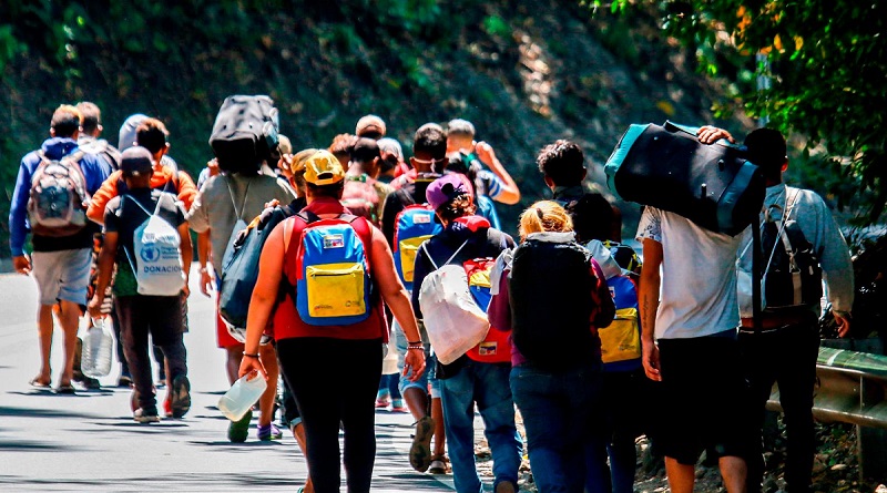alertan-politico-lucrativo-migracion-extrema-derecha