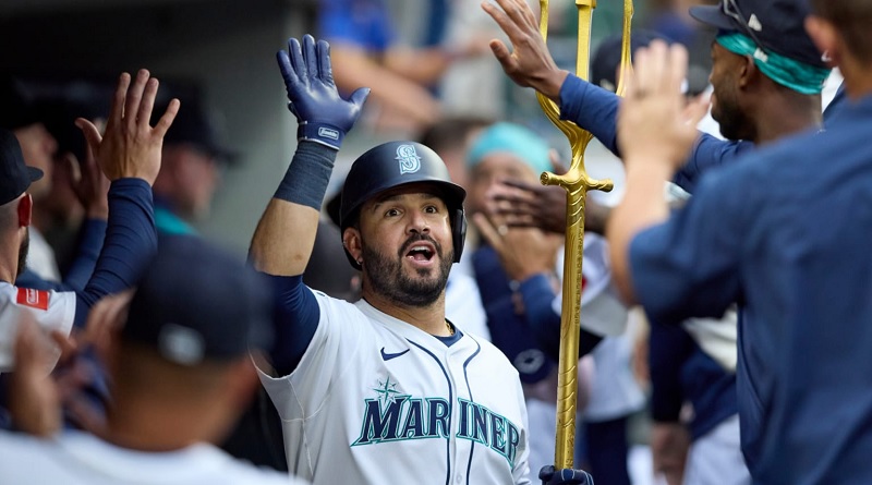 Eugenio Suárez la bota de regreso en Seattle y Marineros dominan