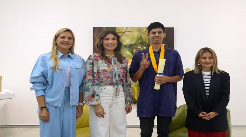 Premiados ganadores del I Salón Nacional de Ilustración Carabobo 2025