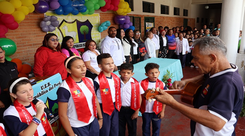 Plan Escuelas Abiertas Agosto 2025 inició en Carabobo y Aragua